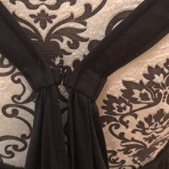 Lululemon tank - Picture 5 of 6